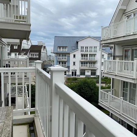 Apartment In Near The Beach, Cleaning Included Nieuwpoort