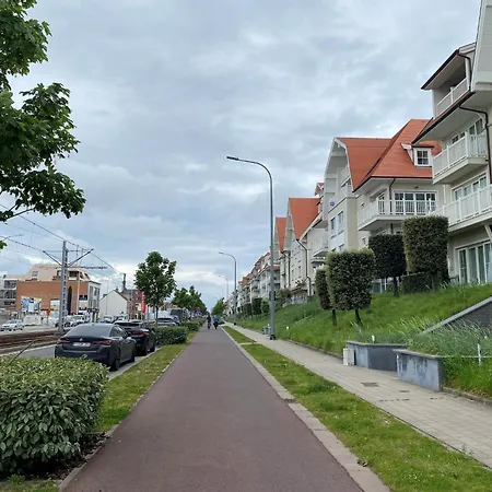 In Near The Beach, Cleaning Included *