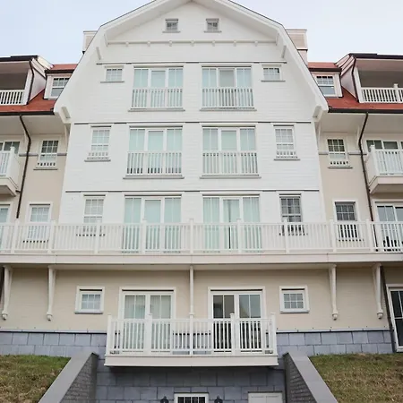 In Near The Beach, Cleaning Included Nieuwpoort